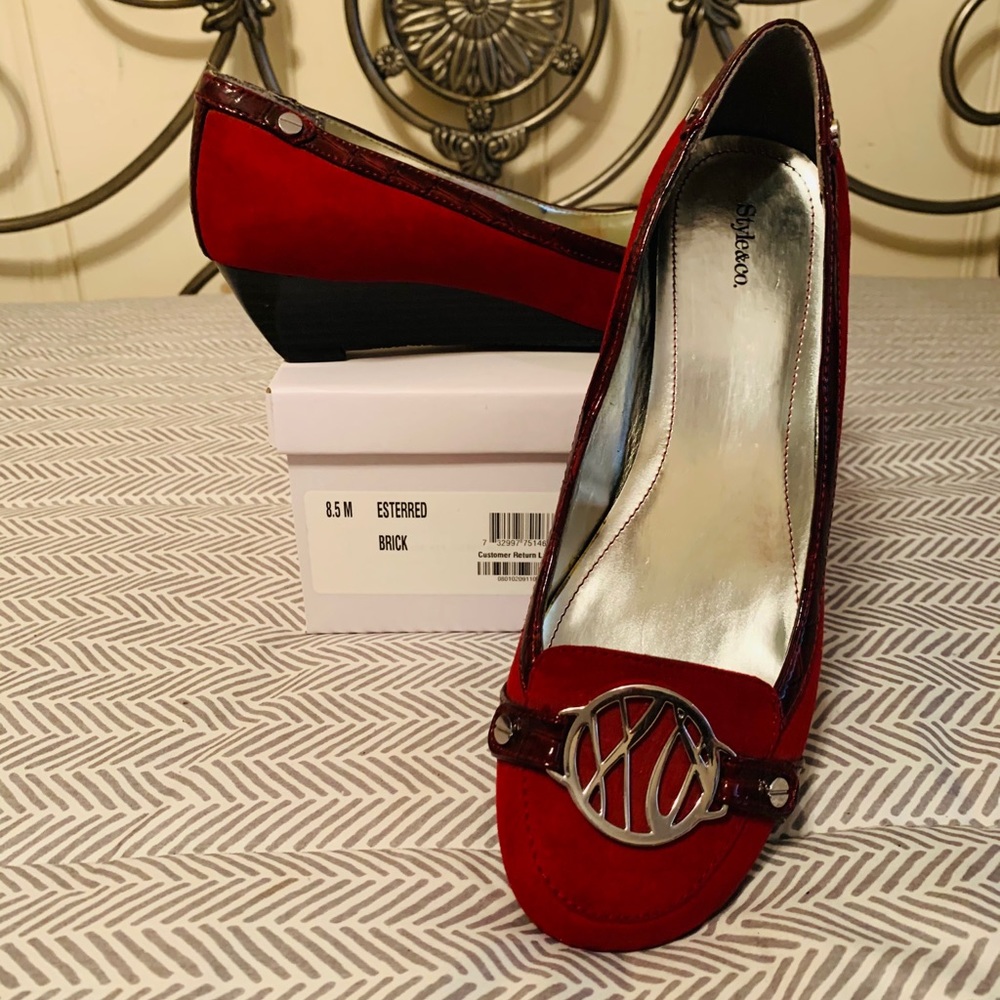 Style & Co Flats - Picture 2 of 6
